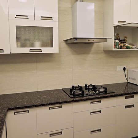 Woodpecker Service Apartments - Green Park New Delhi Exterior photo