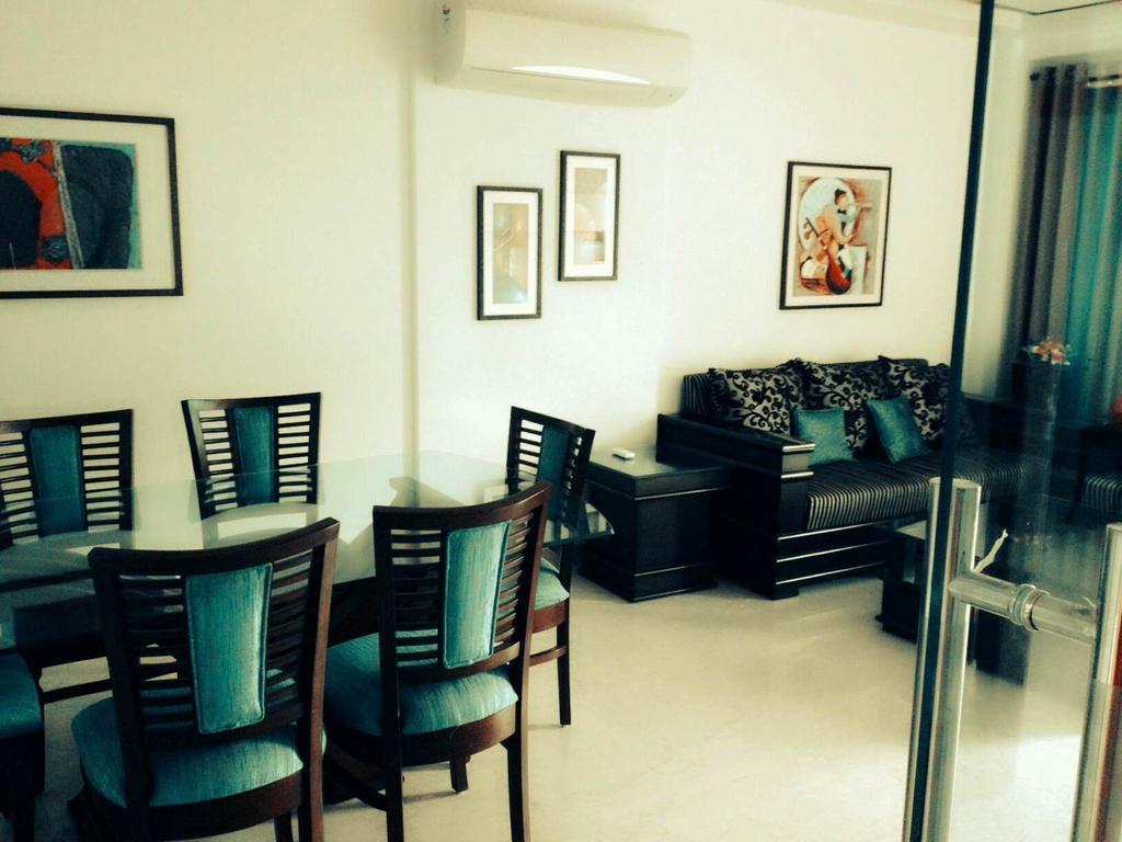 Woodpecker Service Apartments - Green Park New Delhi Room photo