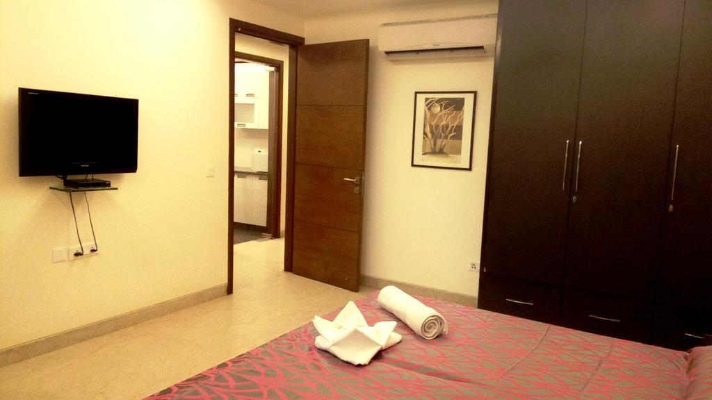 Woodpecker Service Apartments - Green Park New Delhi Exterior photo